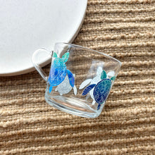 Load image into Gallery viewer, Turtles Glass Mug
