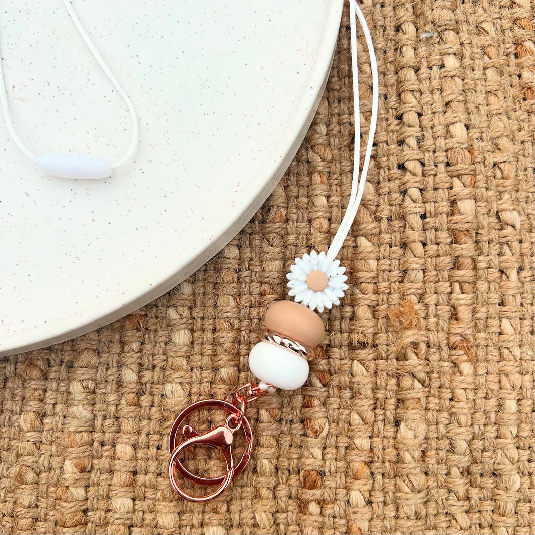 White/Brown Daisy Lanyard