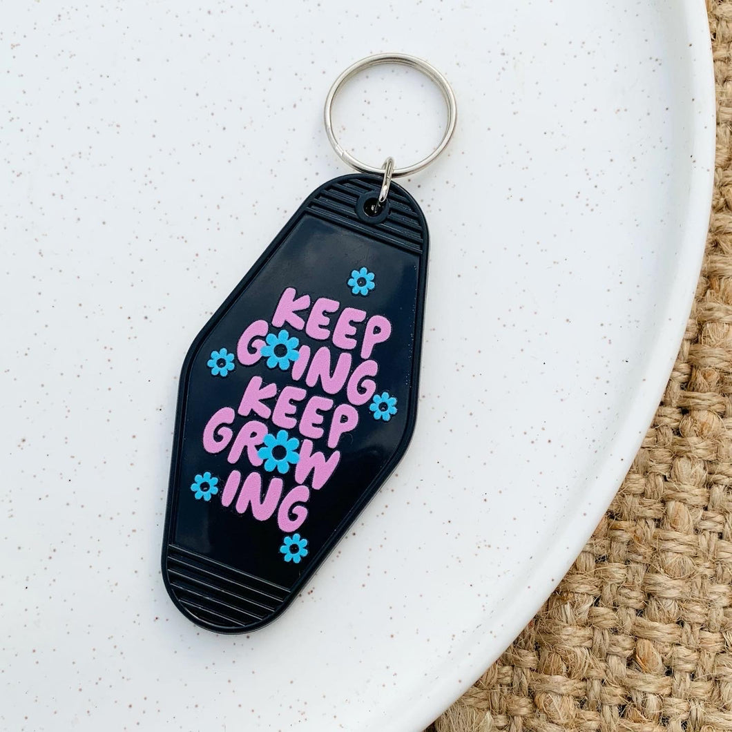 Keep Growing Keychain Black