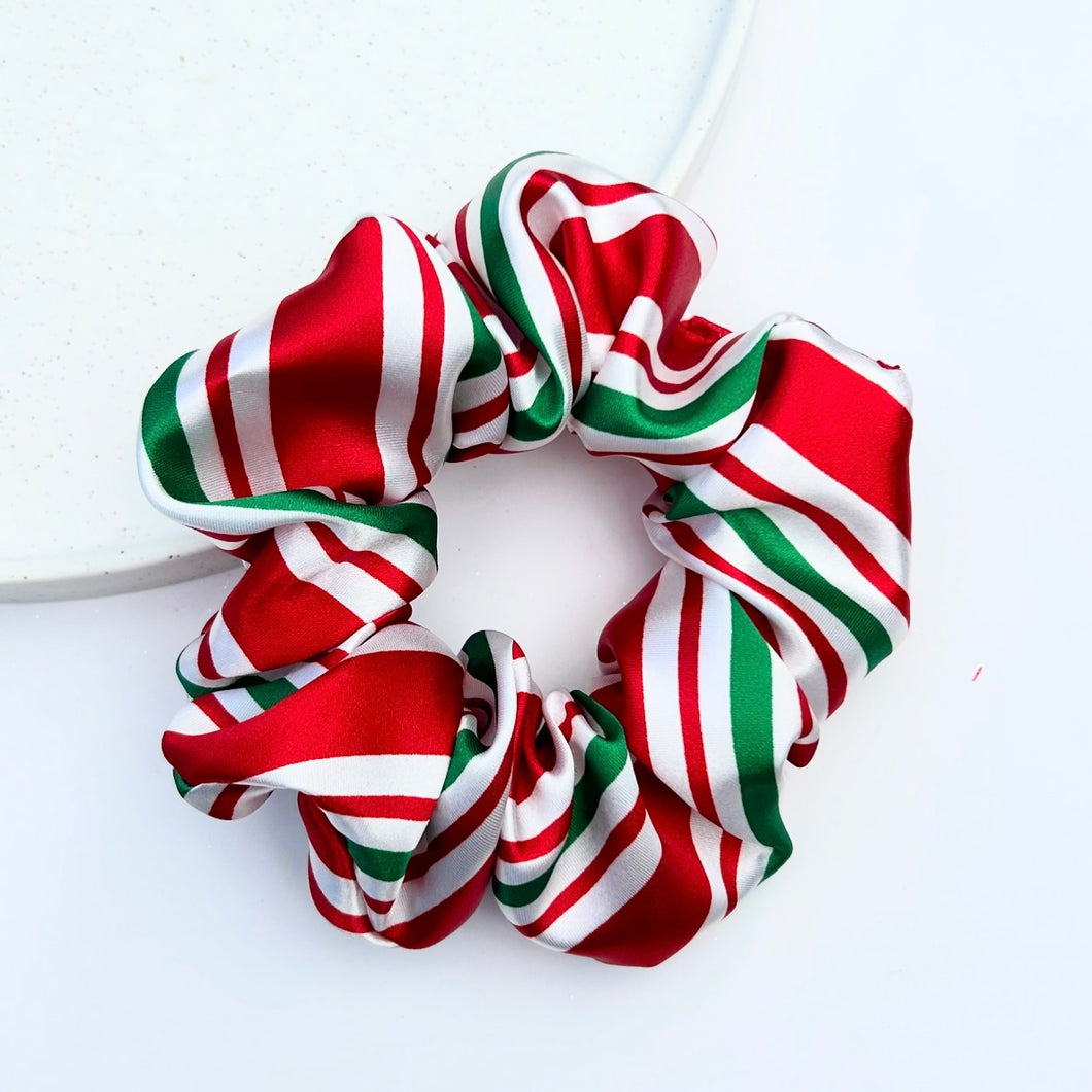 Candy Cane Stripe Scrunchie