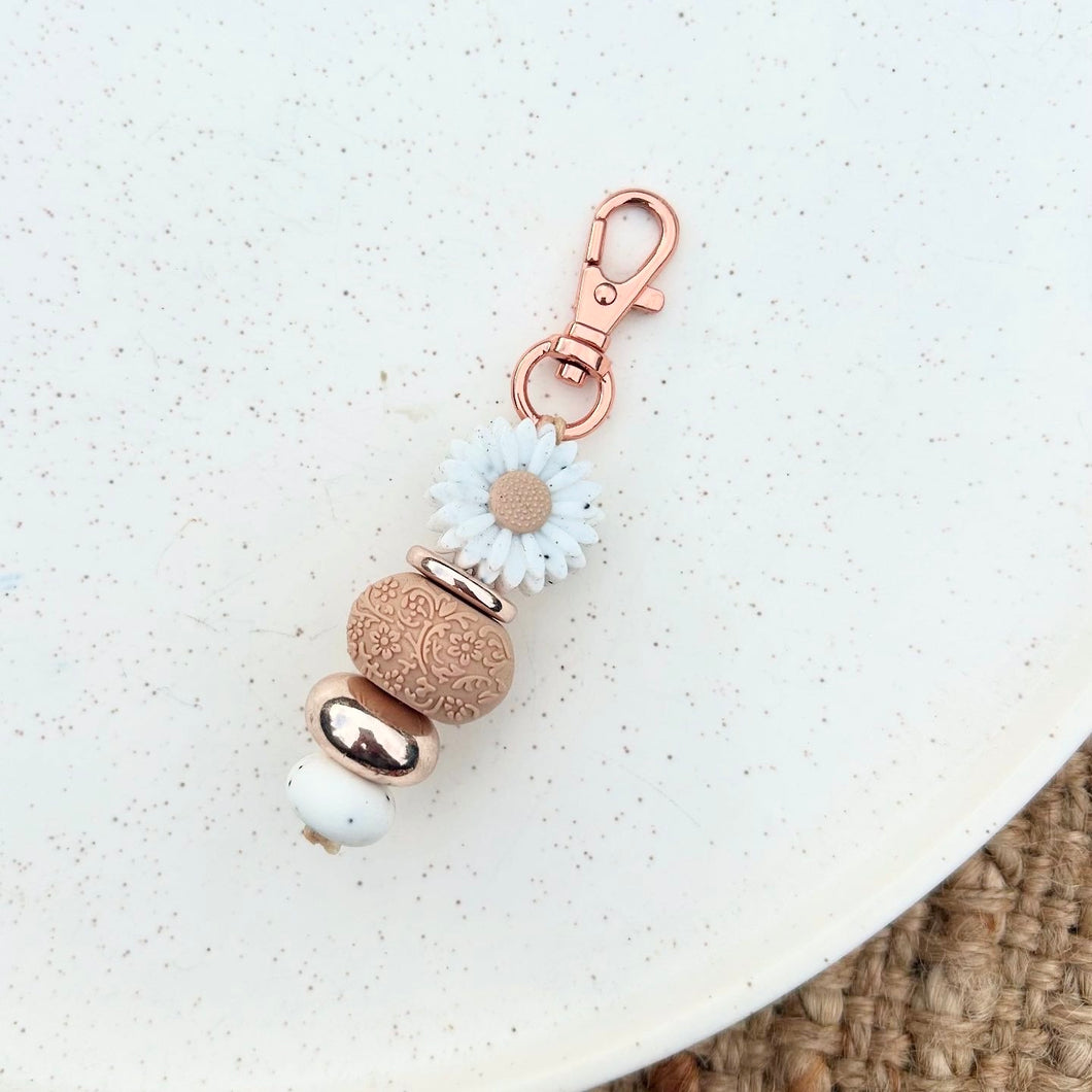 White/Beige Flower Mini Keychain