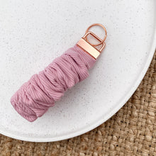 Load image into Gallery viewer, Pink Ribbed Wristlet
