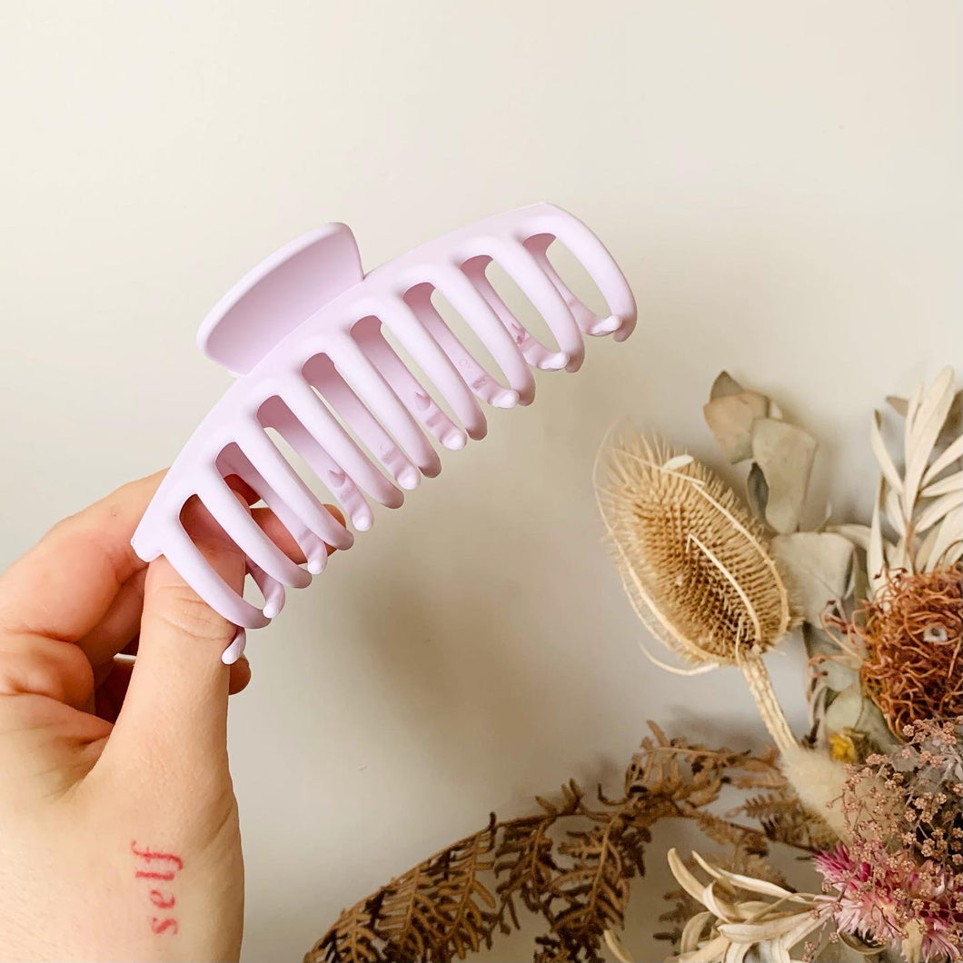 Light Lavender Claw Clip