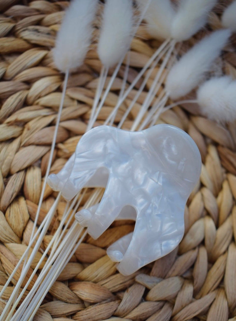 Pearl Mini Claw Clip