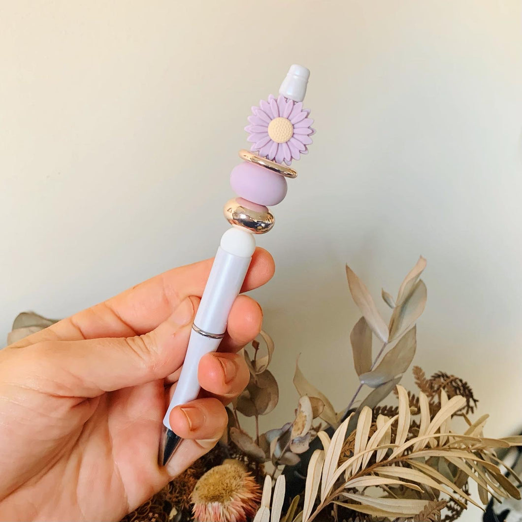 Lilac Daisy Pen