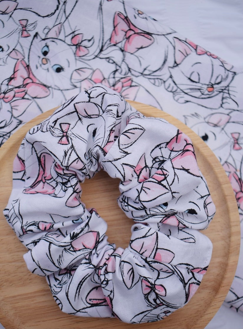 Cat Scrunchie
