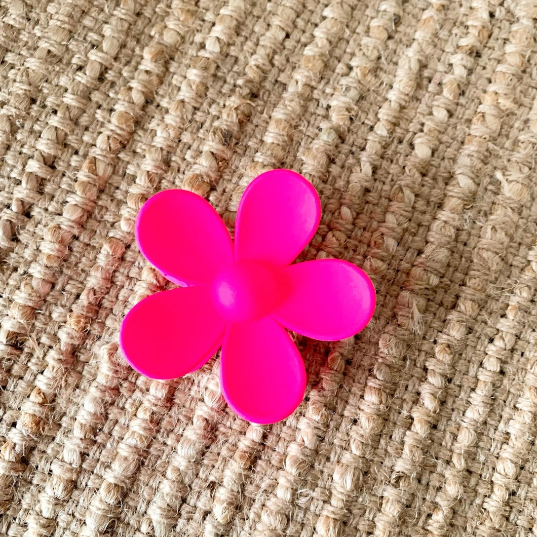 Bright Pink Daisy Clip